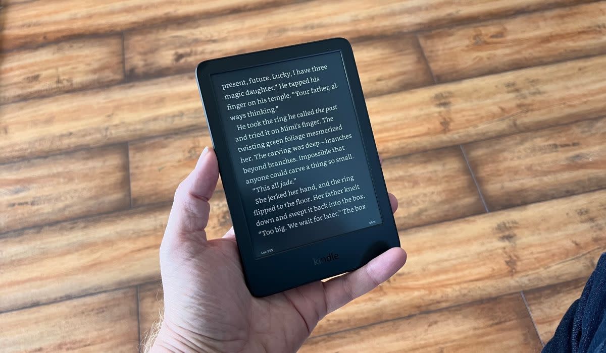 kindle in the hand